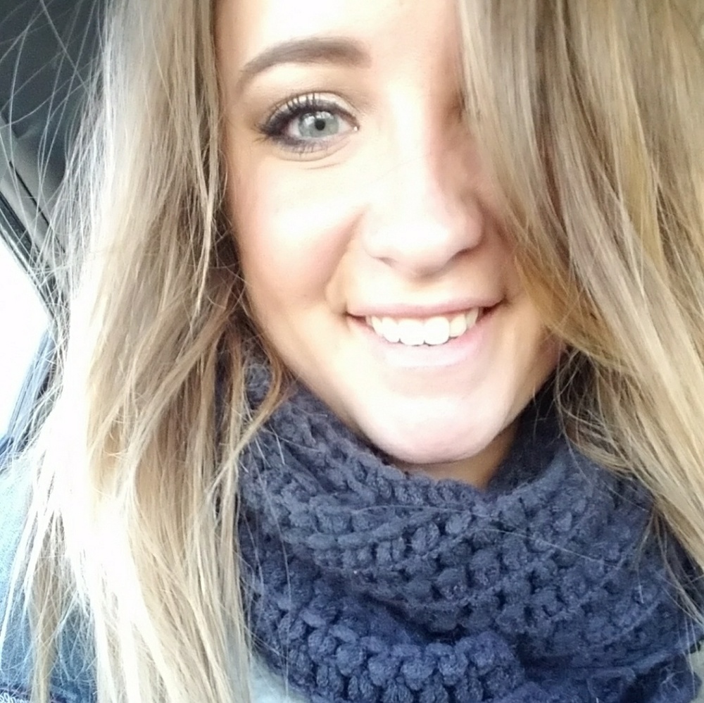 Meet your Posher, Nicole